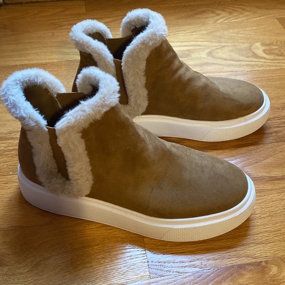 Nine West women’s slip on booties NWOT size 9.5 - Picture 4 of 8